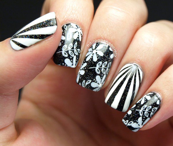 18 SIMPLE AND UNIQUE DESIGNED NAILS