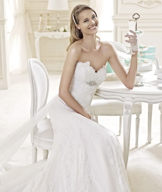 48 STUNNING WHITE WEDDING DRESSES FROM NICOLE INSPIRED BY AUDREY HEPBURN   PART 1