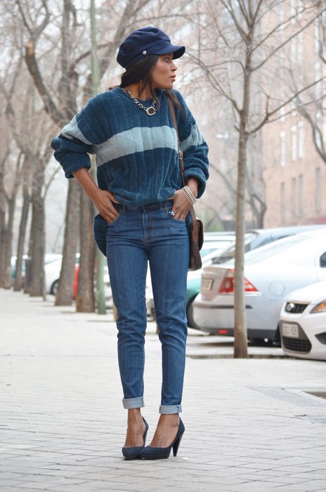 15 Perfect Blue Jeans Ideal For This Fall