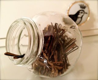 Useful Bobby Pins Storing Ideas