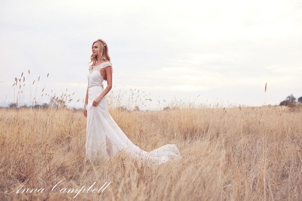 FOREVER ENTWINED   New Wedding Collection by Anna Campbell