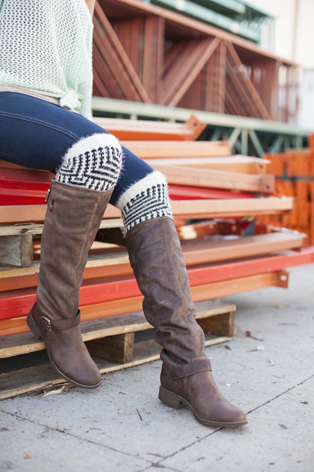 8 Clever and Genius DIY Ways To Make Leg Warmers