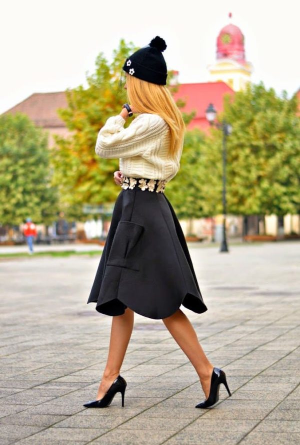 Sweater And Skirt Outfits Tips