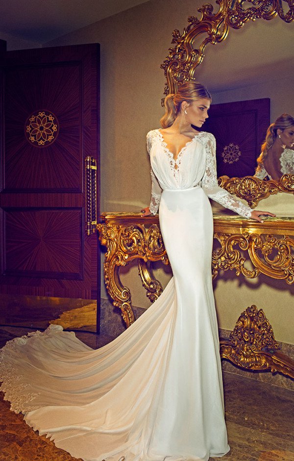 White Wedding Dress: The Guide