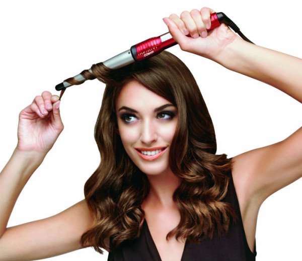 22 Ultra Useful Curling Iron Tricks That Everyone Need to Know