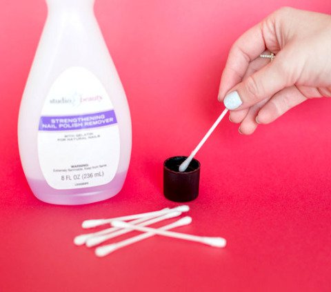 Cotton Swab Beauty Tricks To Try