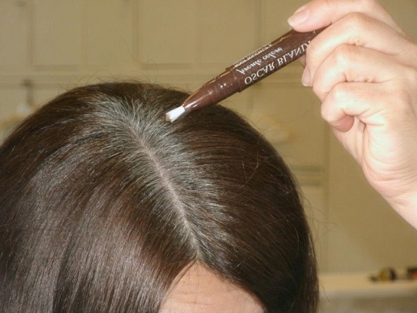 12 Smart Tips That No One Ever Tells You For Coloring Your Hair At Home