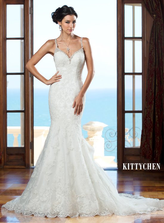 13 Best Designed Wedding Gown That Will Impress You