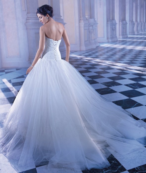  Romantic Bridal Colletion   Demetrios Couture