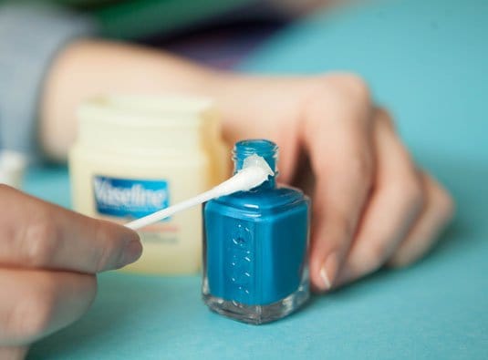 19 Interesting, Life Changing Hacks For Doing Your Nails