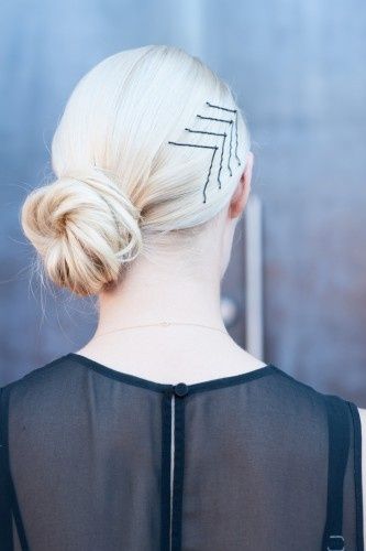 14 Fantastic And Easy Hairstyles You Can Create With Colored Bobby Pins
