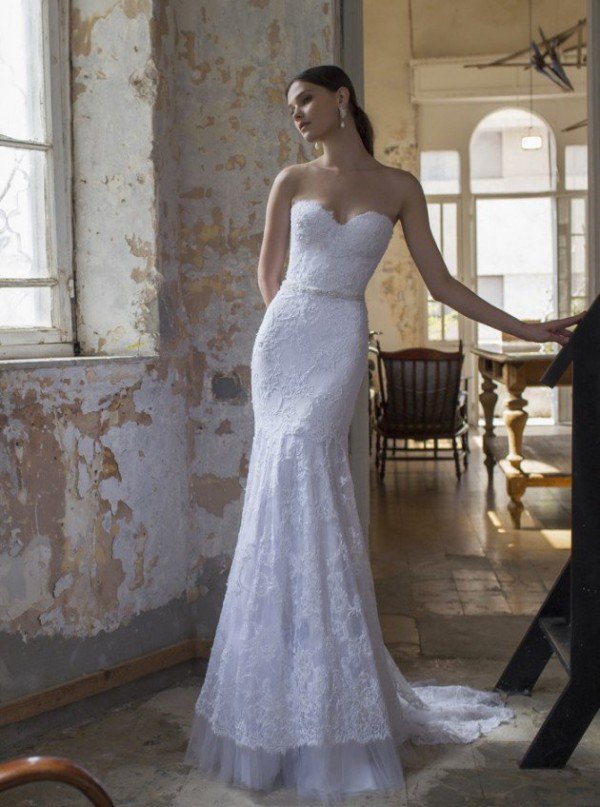 16 Unique and Inspirational Wedding Dresses For More Amazing Wedding Celebration
