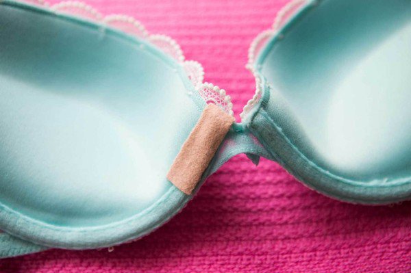 15 Totally Ingenious Bra Hacks