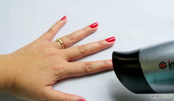 12 Amazing Nail Hacks That Every Girl Must Know For Perfect and Easier At Home Manicure