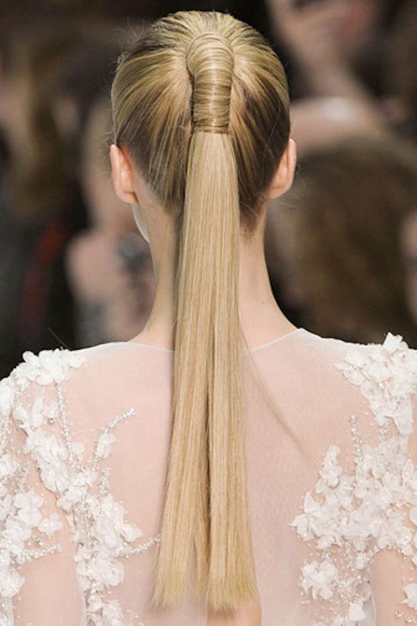 13 Adorable Ways to Rock a Ponytail on your Wedding Day