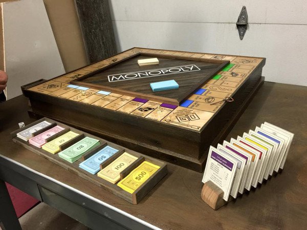 This Guy Created Amazing Custom Made Monopoly and Proposed His Girlfriend