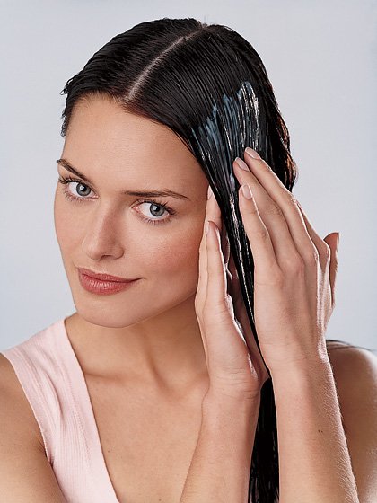 10 Life Changing Fixes for Frizzy Hair That You Should Know