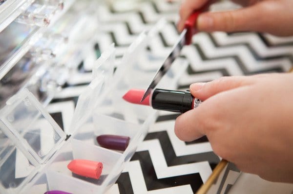 14 Cool & Genius Lipstick Hacks