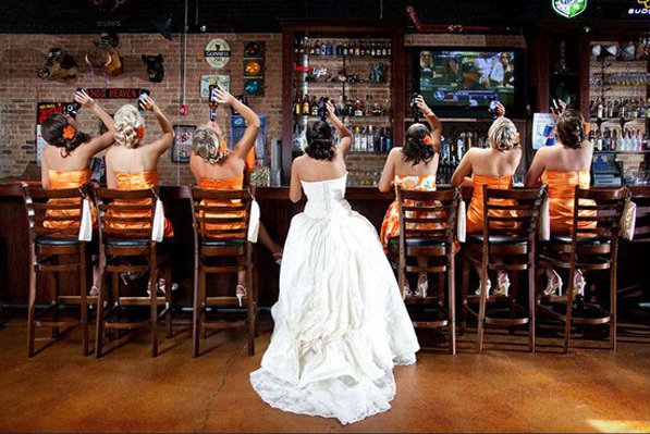 13 Ingeniously Fun Wedding Photo Ideas