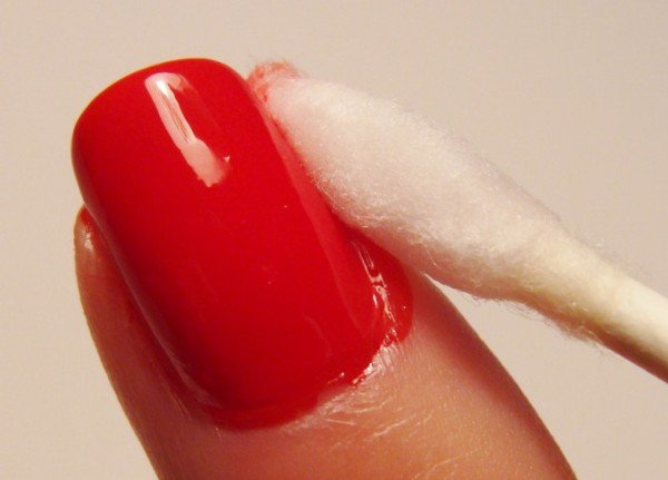 15 Useful, Emergency Makeshift Beauty And Wardrobe Hacks That You Need To Know