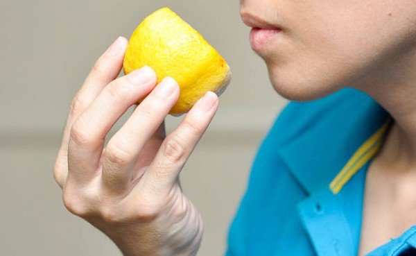 9 Of the Most Impressive Beauty Uses Of Lemon That Will Make Your Life Easier