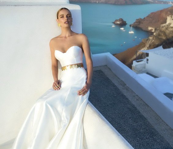 Santorini Collection: Wedding Dresses For Sensual Brides By Julie Vino