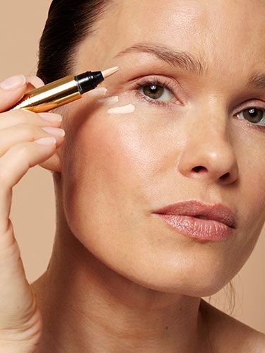 7 Flawless Beauty hacks That Will Keep You Look Younger Without Using Any Products