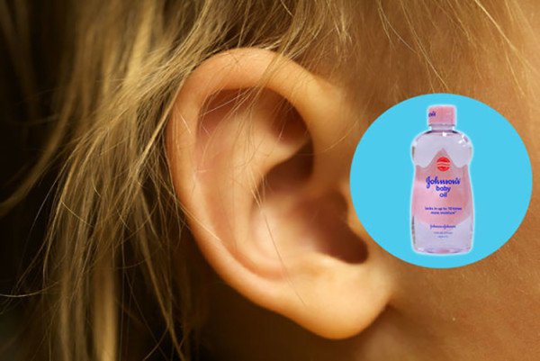 She Pours Baby Oil In Her Ear…Days Later? Unbelievable Results!