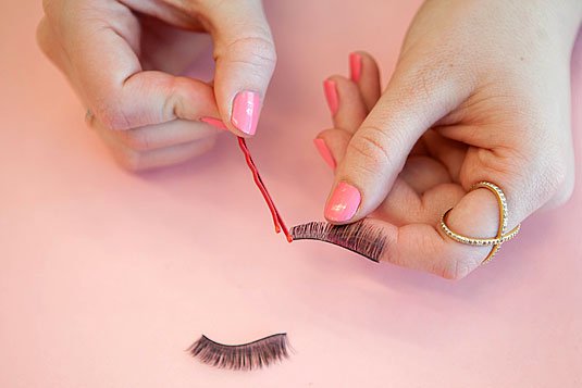 10 Super Useful, Life Changing Beauty Hacks