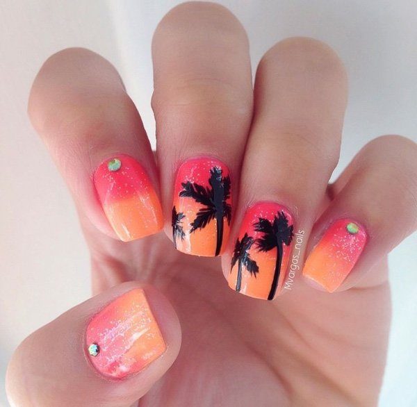 15 Super Cool Tropical Nail Art Designs For Summer