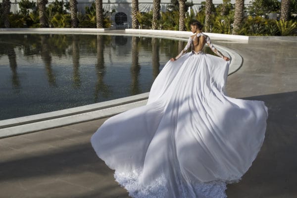 Stunning Royal Couture Wedding Dresses By Nurit Hen