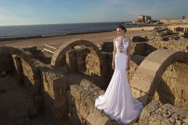 Stunning Royal Couture Wedding Dresses By Nurit Hen