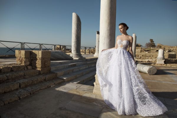 Stunning Royal Couture Wedding Dresses By Nurit Hen