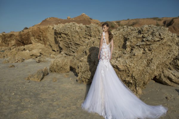 Stunning Royal Couture Wedding Dresses By Nurit Hen
