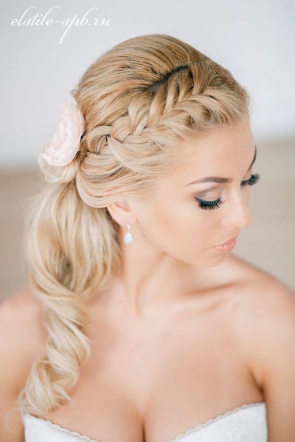 19 Sweet Fascinating and Graceful Ideas for Bridal Hairstyles