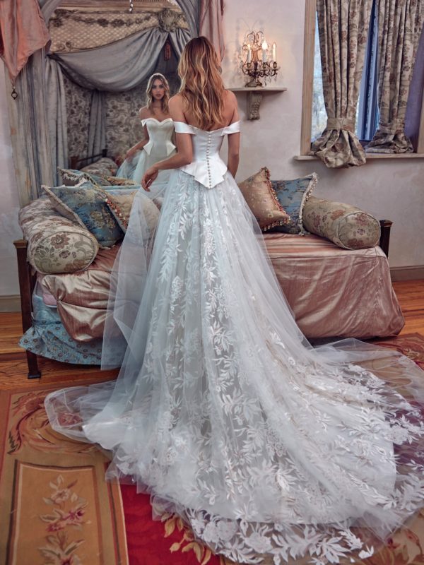 New Glamorous Bridal Spring 2017 Collection by Galia Lahav