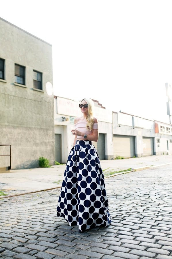 Latest Trendy Maxi Skirt Outfit Ideas for Fashion Girls