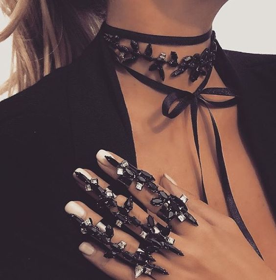 The Chokers  Back In Style With A Vengeance