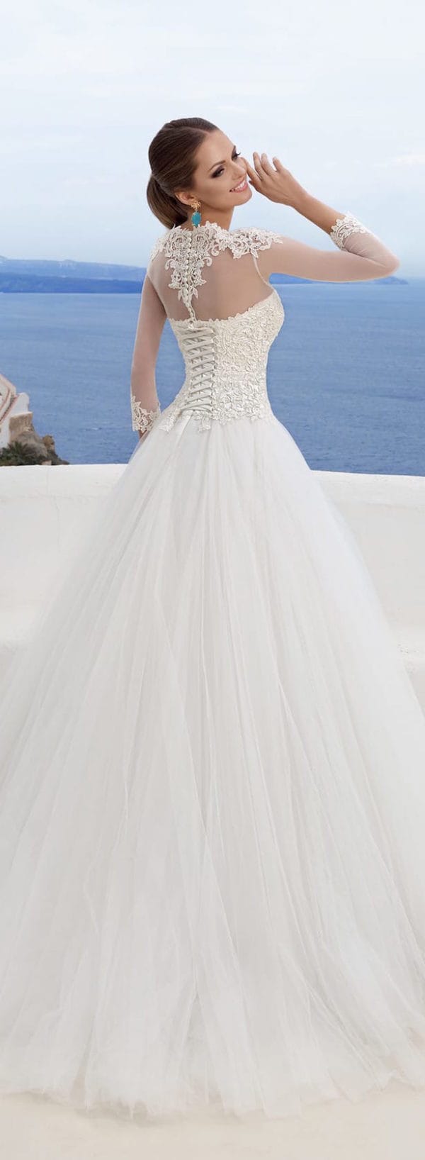 30 Lovely Ideas For Your Dream Wedding Dress