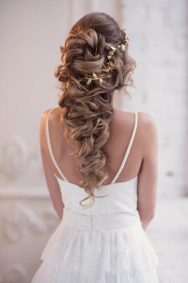 16 Totally Awesome Wedding Hairstyle Ideas That Will Impress Every Future Bride