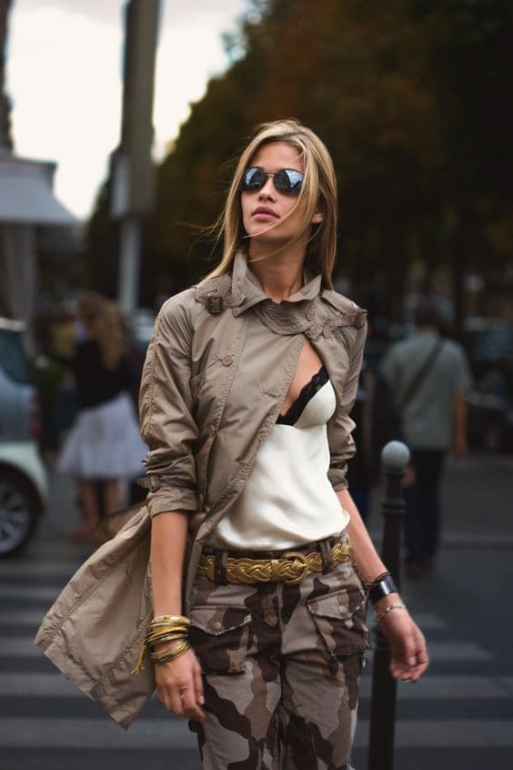 Dare To Bear: 21 Military Outfits For Brave But Sensual Woman