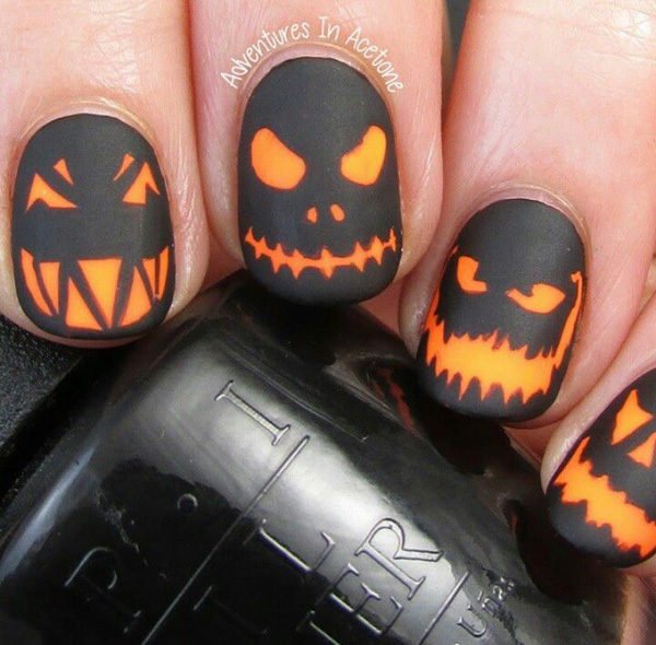 18 Cute and Funny Halloween Nails That Will Totally Inspire You