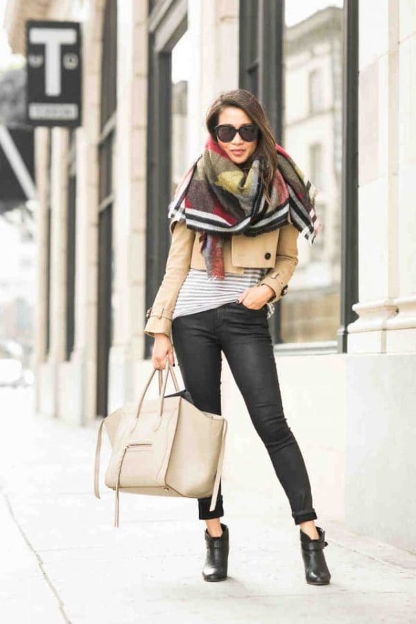 Scarfs For Every Occasion: Best Ways To Wear Them!