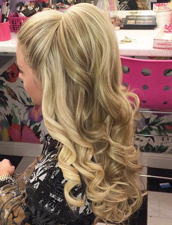 Best Christmas Hairstyles That Will Definitely Highlight You Among The Others