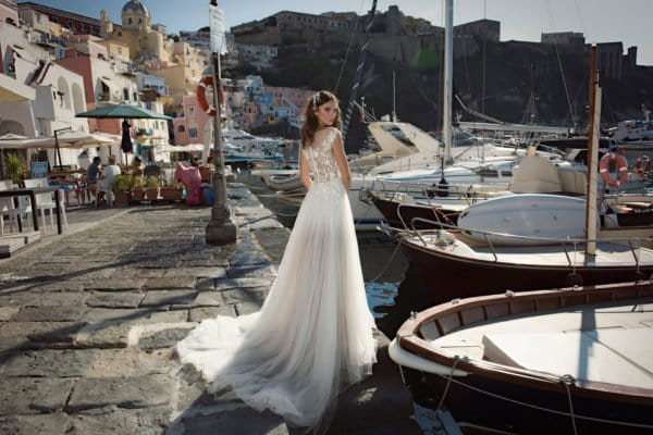 Inspired By The Eternal City The New Spring Wedding Dresses 2017 By Julie Vino