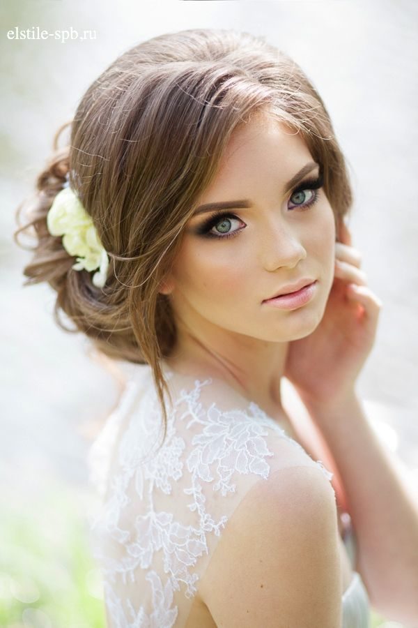 Floral Wedding Updo Hairstyles You’d Love
