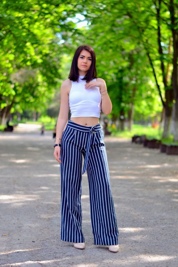 Get Ready For The Newest Spring Fashion Trend: Wide-leg Pants That No ...