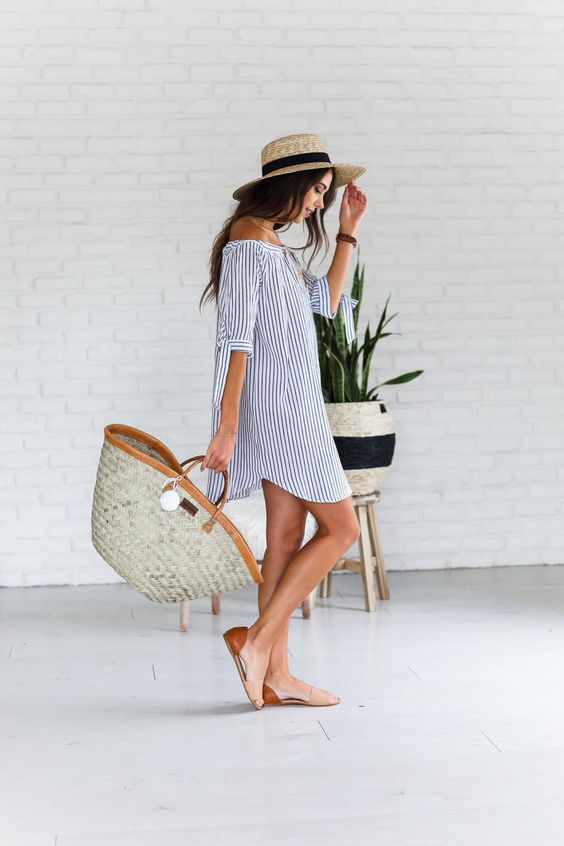 Must Have Accessories For This Summer: Beach Hat To Express Your Fashion Taste