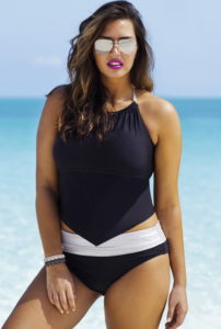 Modern Plus Size Woman Swimsuits To Walk Confidently Down The Beach