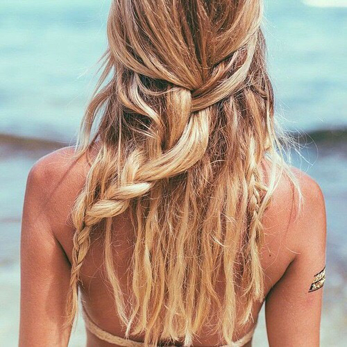 Beach Top Trendy Hairstyles For This Summer